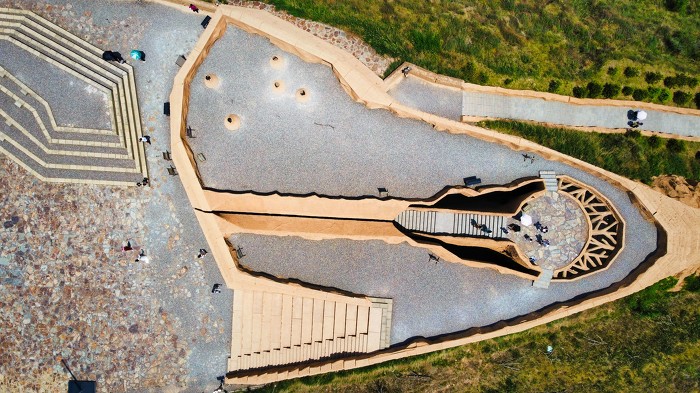 ▲西侯度遗址吸引了众多来自陕西、河南等地的游客