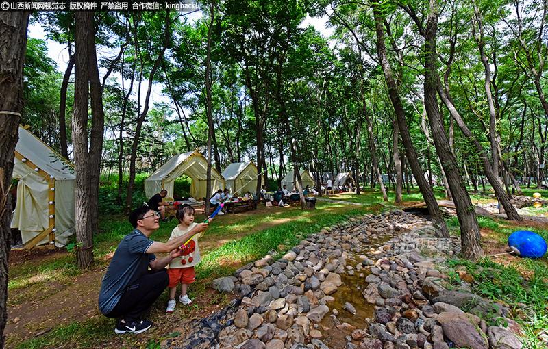 风口山国家森林康养基地度假、康养、避暑纳凉。