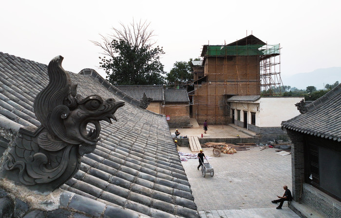 你追我赶,施工忙