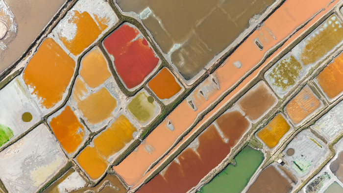 深秋盐湖美景促文旅繁荣