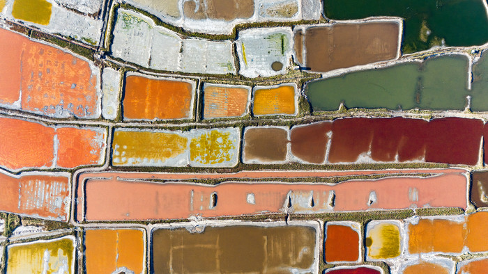 深秋盐湖美景促文旅繁荣