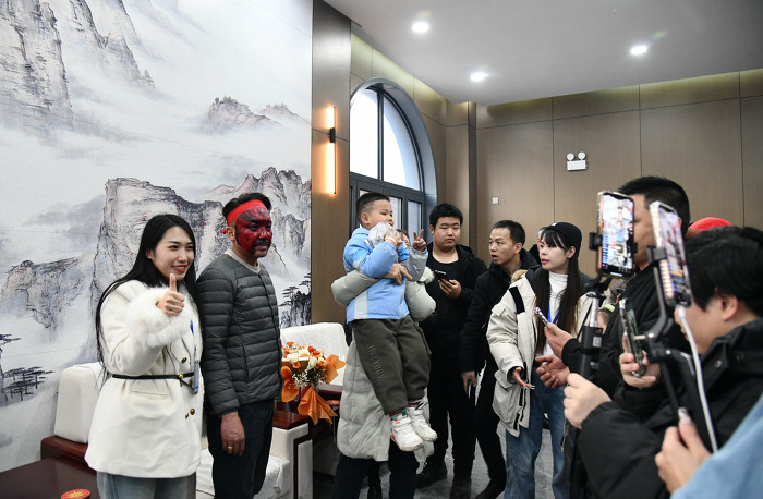 “醉关公”小林子来阳泉了