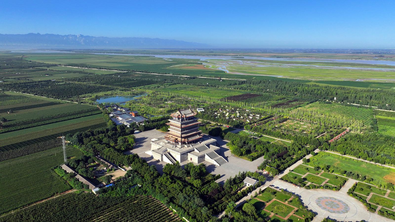 航拍鹳雀楼。陈春明摄