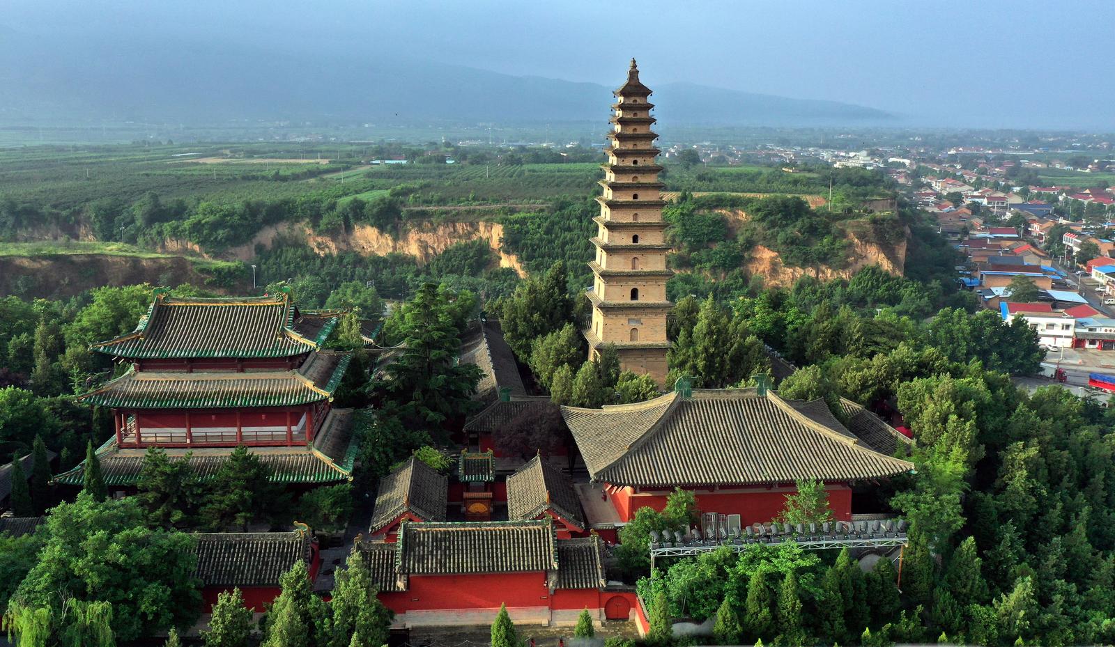 普救寺外景。陈春明摄