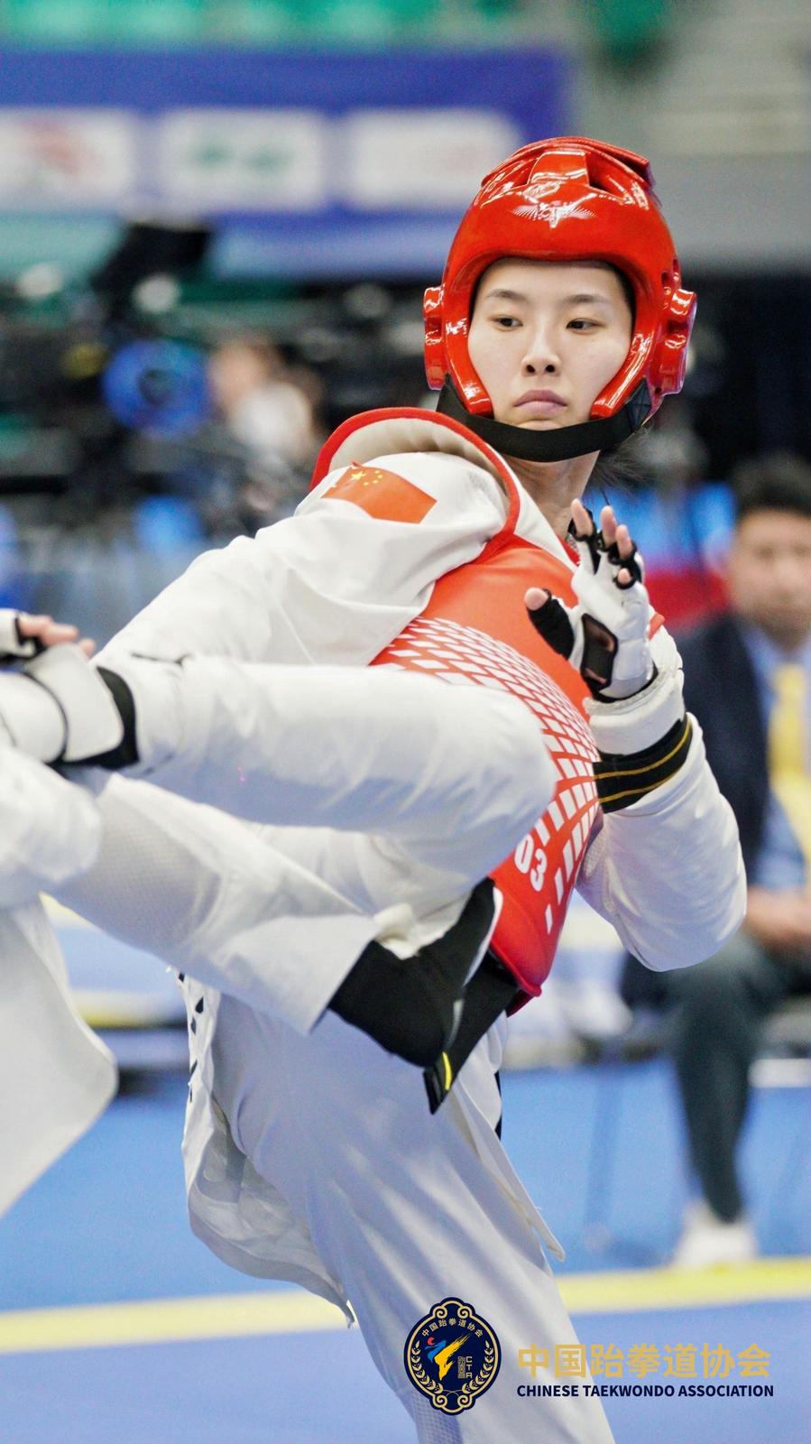 邢佳妮在比赛中