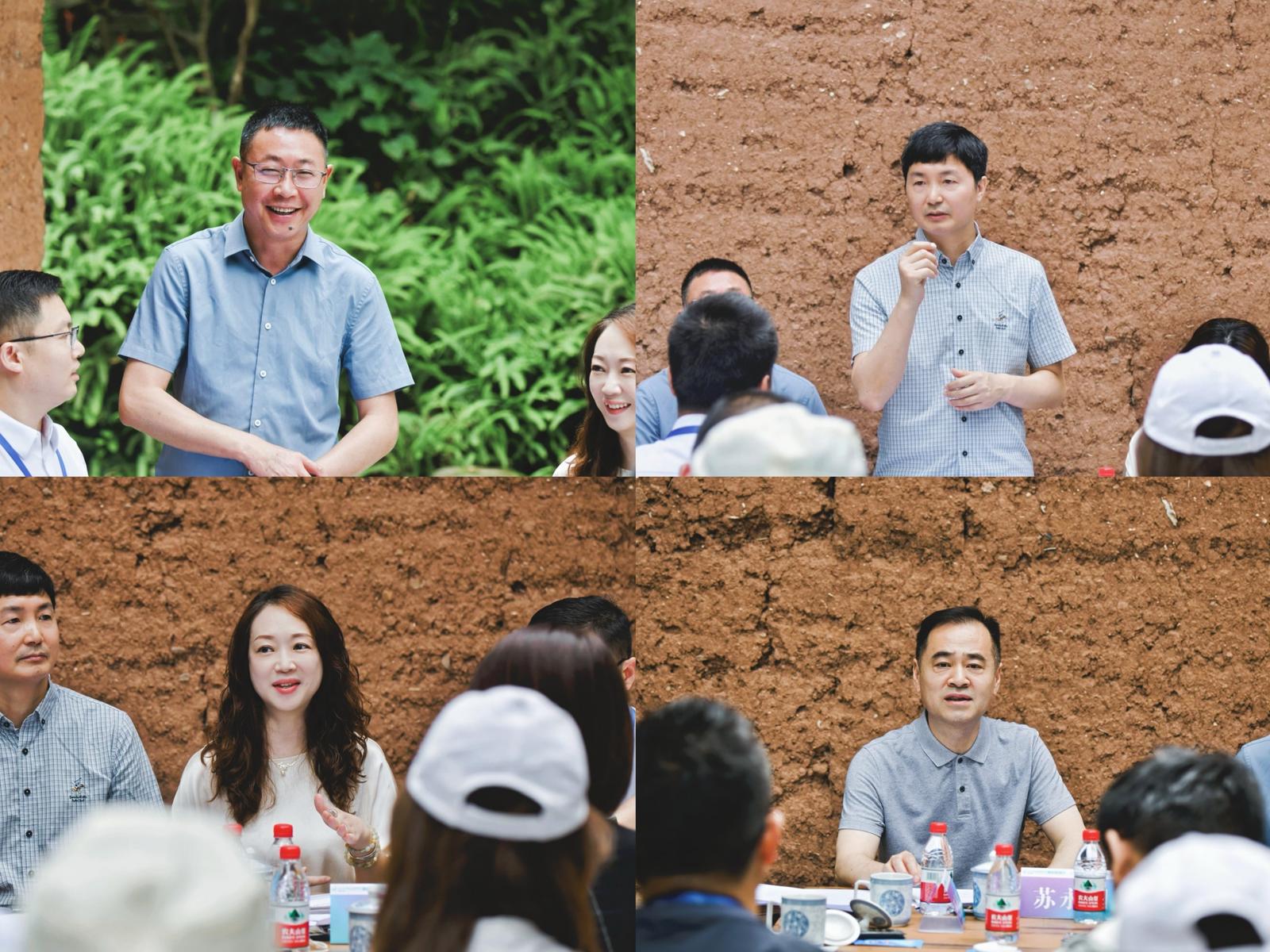 四川美术学院宣传部部长贾安东主持介绍会,艺术人文学院院长王天祥、设计学院院长吕曦作专业介绍,教务处处长苏永刚作本科人才培养介绍。 配图6