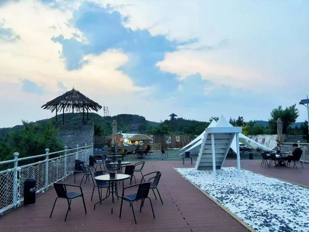 图为 西山的玉泉山三星池观景台 111.jpg