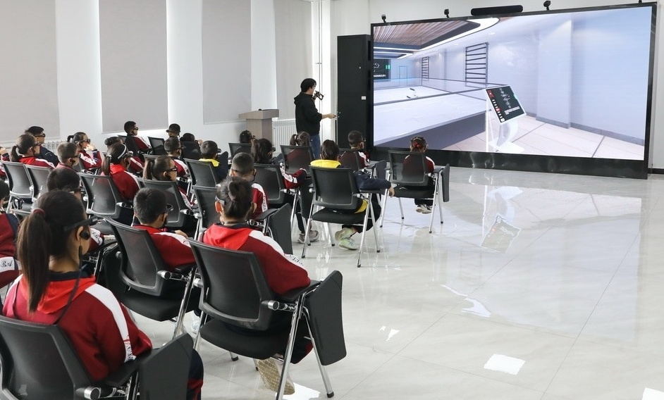 体验VR交互设备