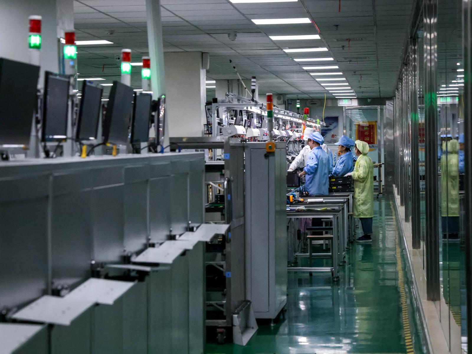 在数字经济奔涌的浪潮中,信创产业正成为拉动经济增长的新引擎