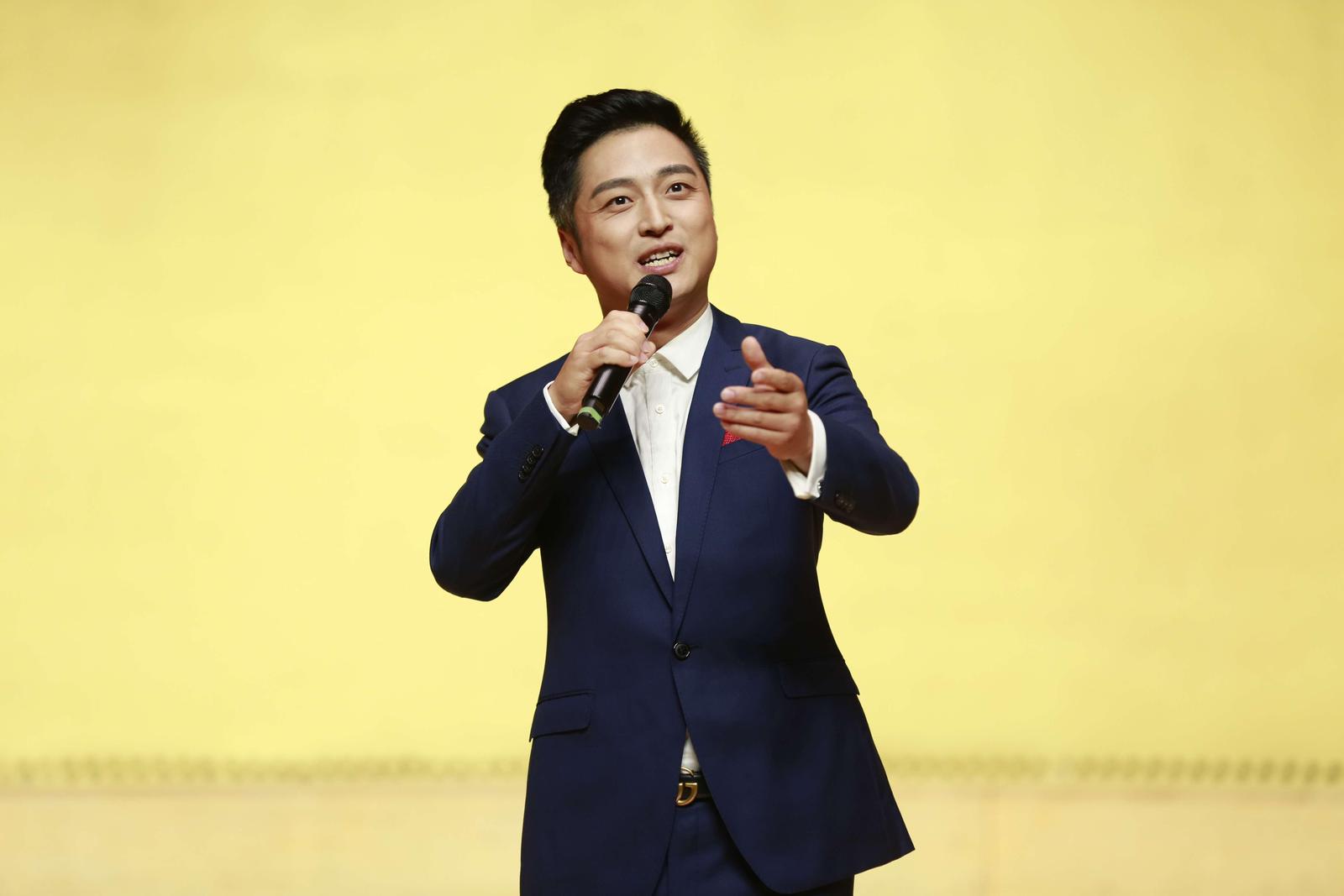 男声独唱